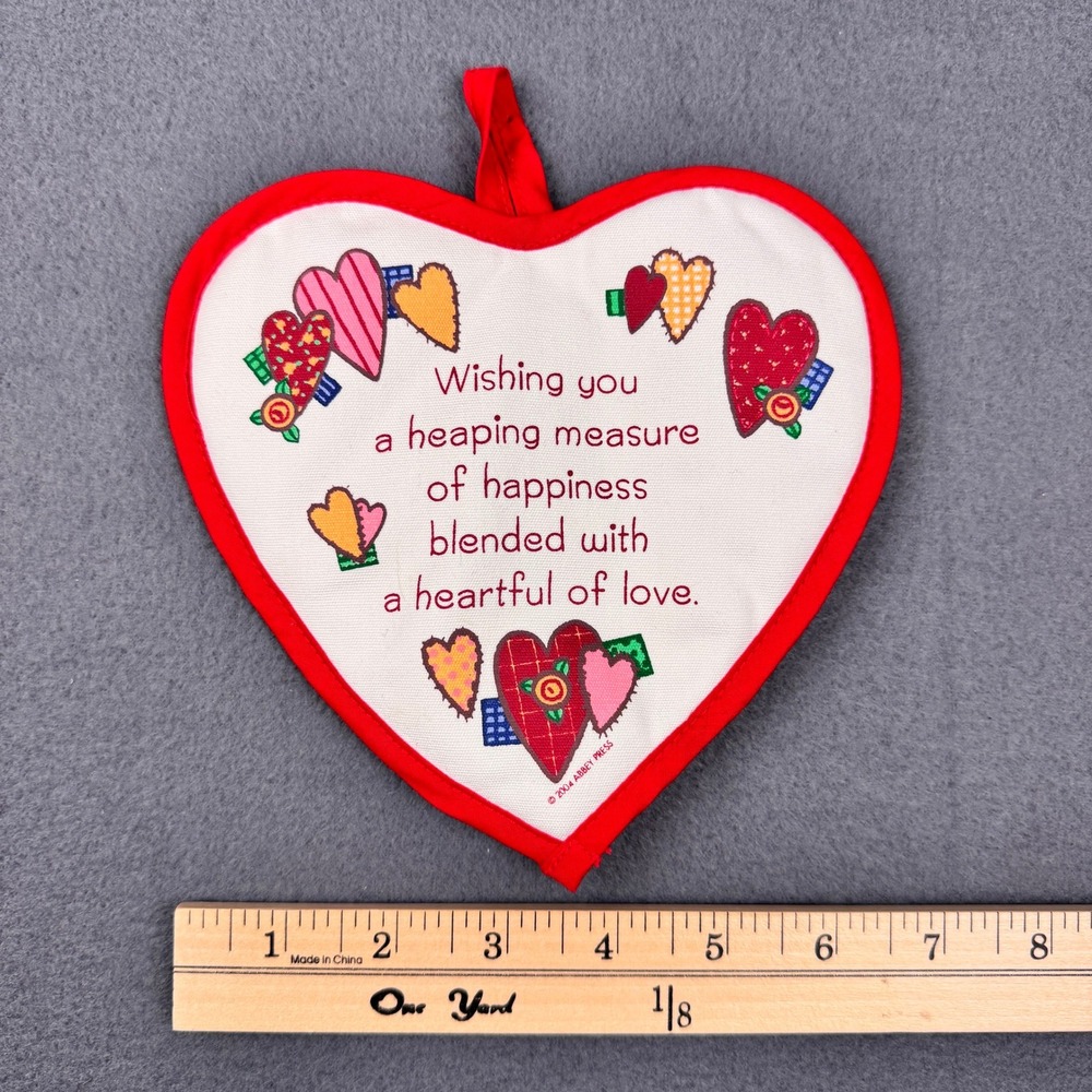 Vtg 2004 Abbey Press Heart Shaped Quilted Oven Mitt Measure of Happiness Quote